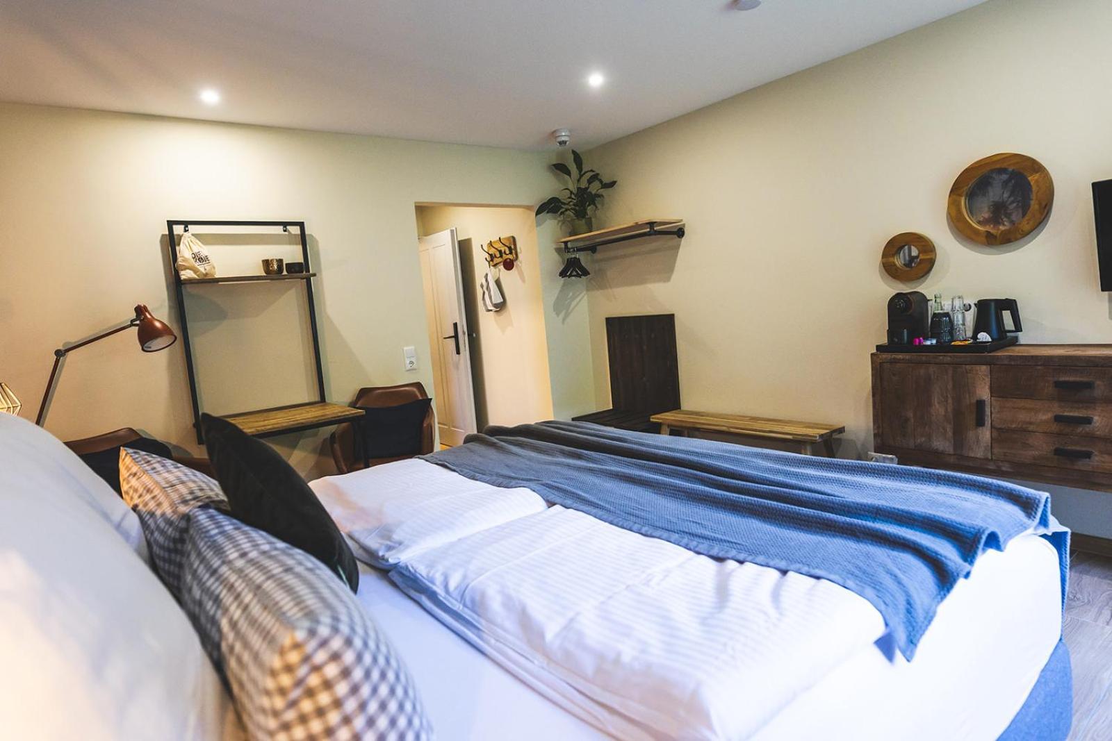 Boutique Hotel Landhauszeit Бад Мюнстерайфел Екстериор снимка